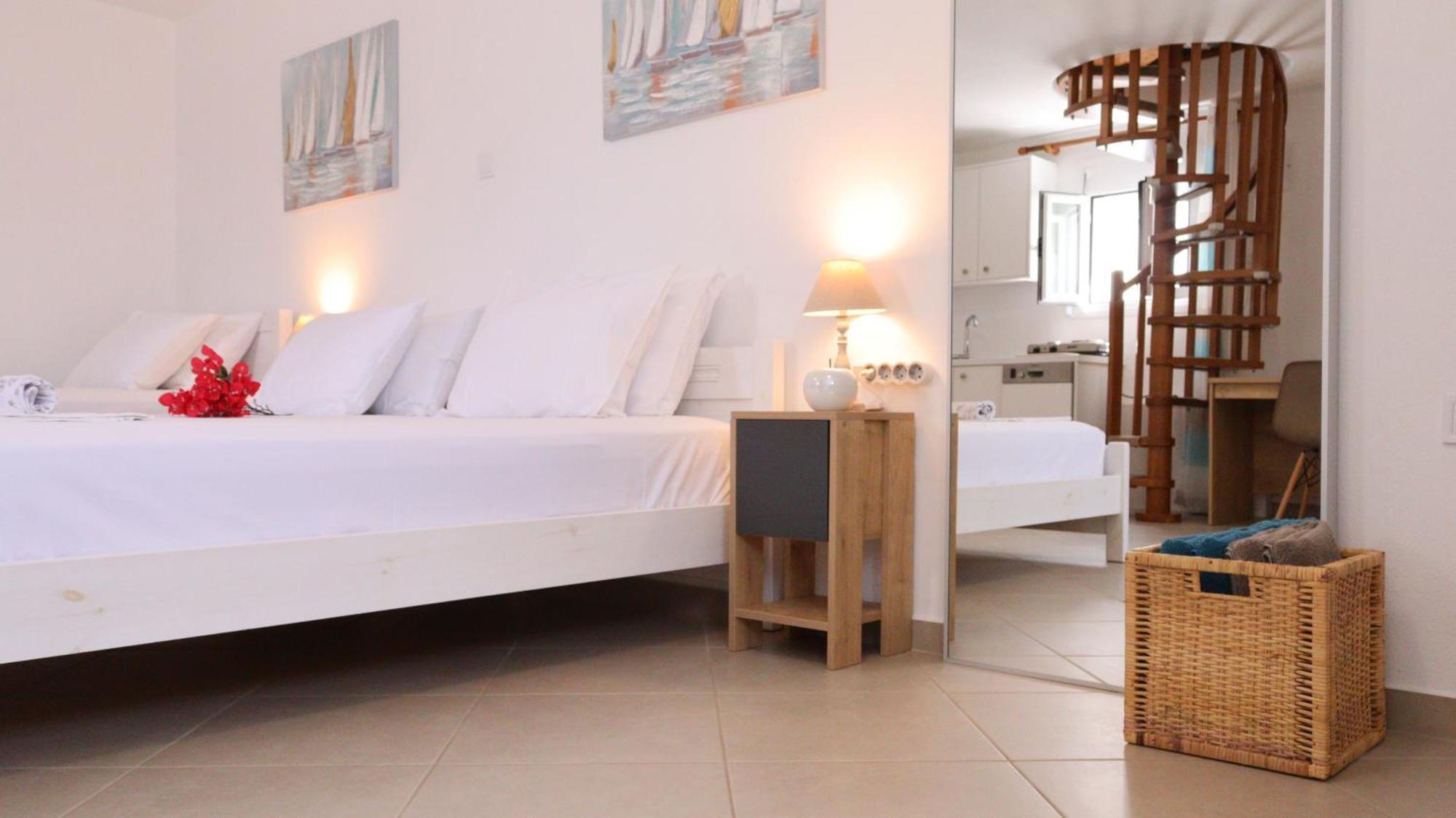 Lemon Tree Maisonette - Naoussa Paros Εξωτερικό φωτογραφία